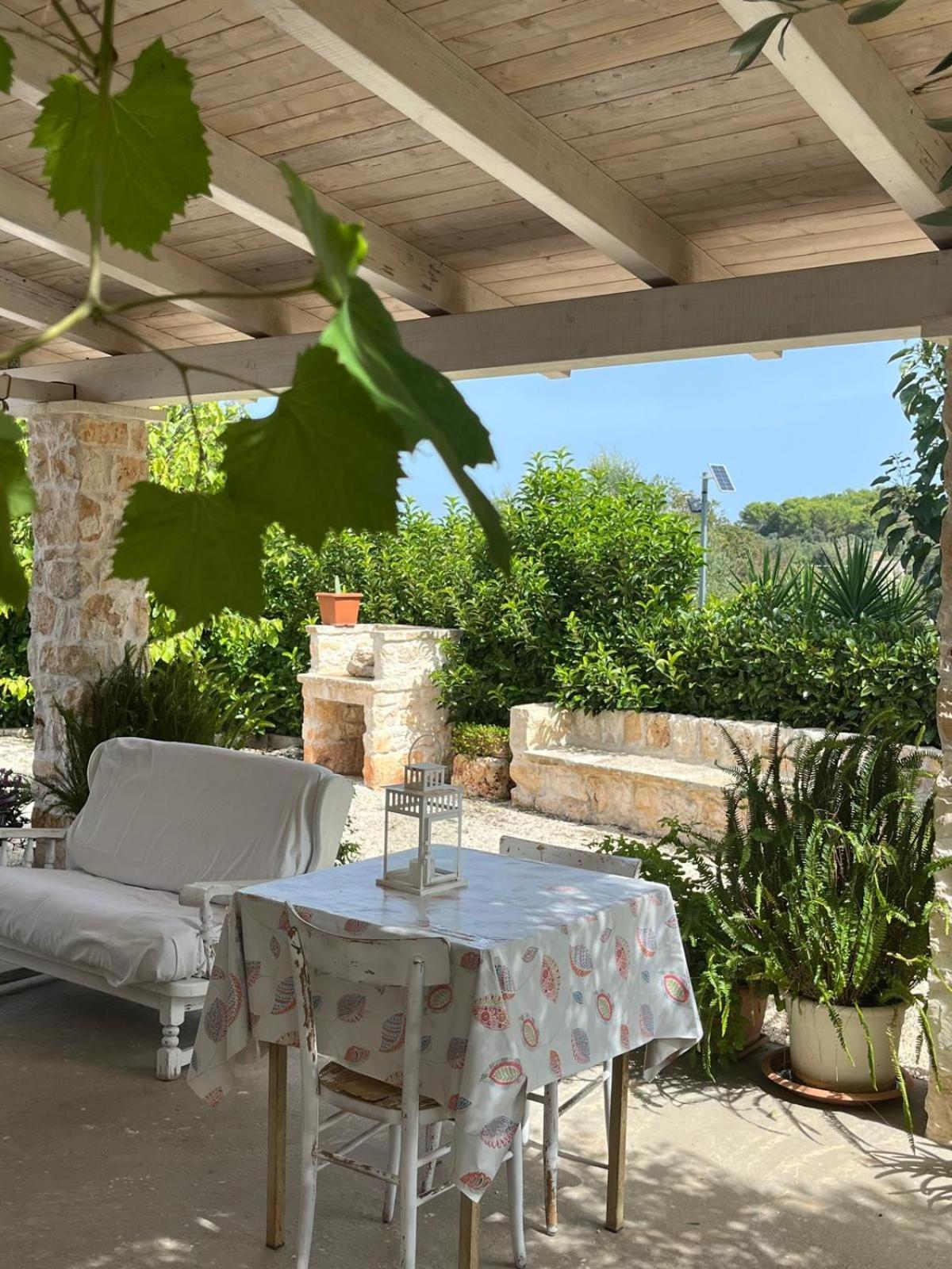 Holiday Home Trullo Antico Ostuni Esterno foto